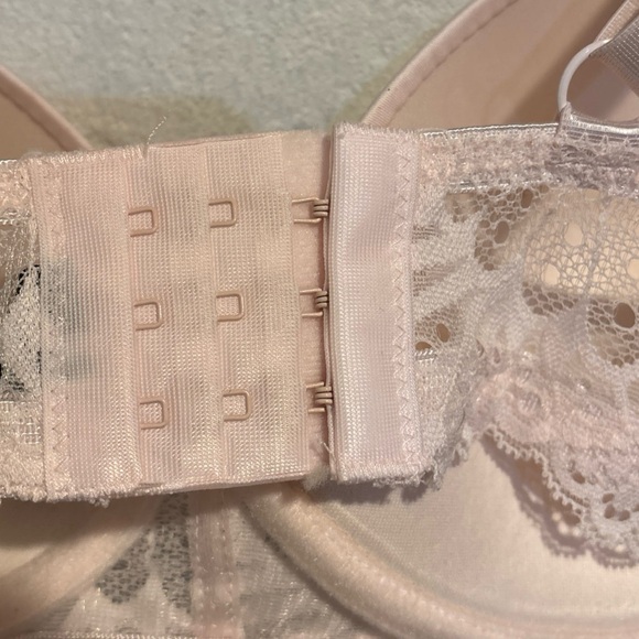 Renee Rofe pink lace bra wireless lightly padded size 36D - Picture 2 of 7
